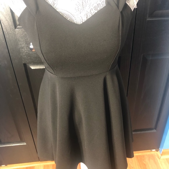 Skater Dress Brand New With Tags - Picture 3 of 5